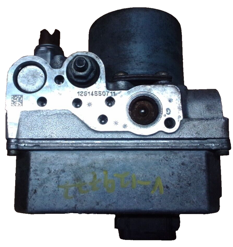 Cargue la imagen en el visor de la galería, 05-08 Corvette C6 ABS EBCM Pump Module Assembly 15220711 15220716 M7 (3271-F)
