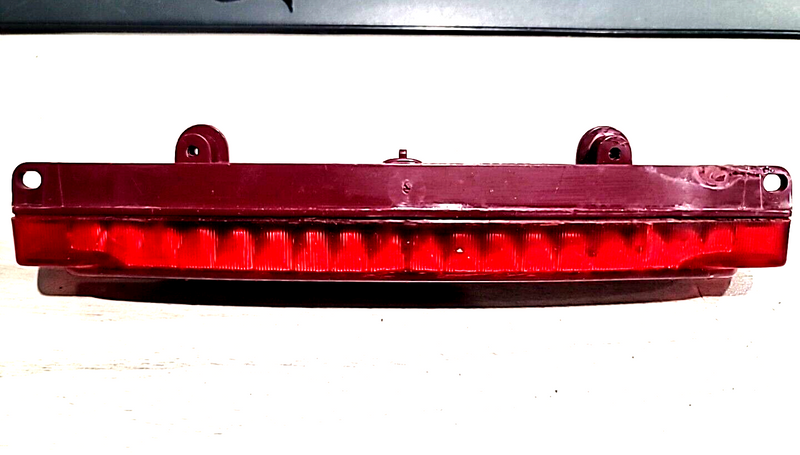 Load image into Gallery viewer, 97-04 Corvette C5 Third Center Brake Light USED  OEM 10253893 5377-6
