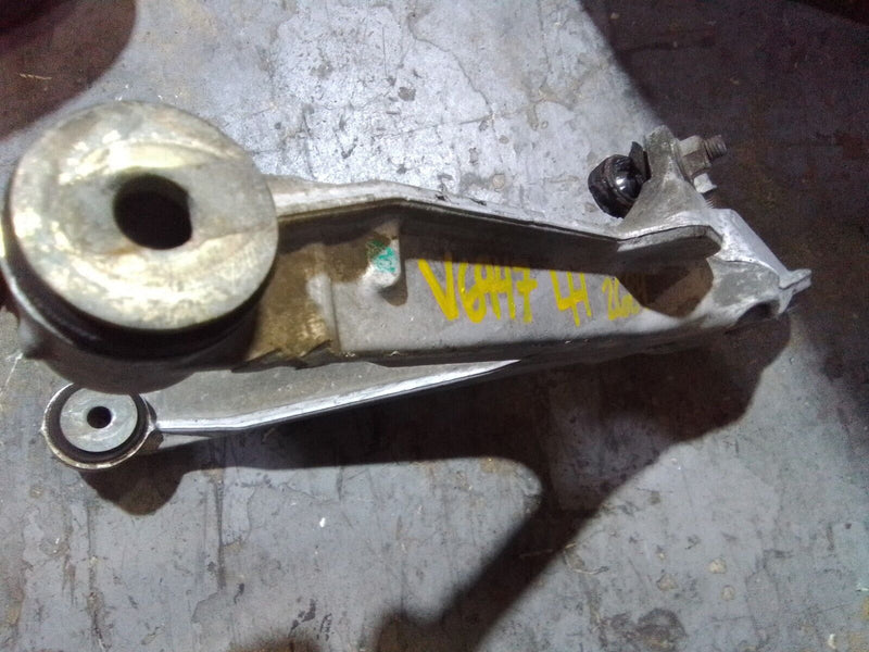 Load image into Gallery viewer, 97-04 Chevy Corvette C5 Rear Lower Control Arm LH Left A Arm Wishbone 2689-S
