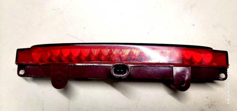 Load image into Gallery viewer, 97-04 Corvette C5 Third Center Brake Light USED  OEM 10253893 8900-6
