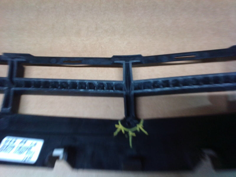 Load image into Gallery viewer, 05-13 C6 Corvette Grill grille Center Fascia Insert Duct OEM 10322190 3123-R4
