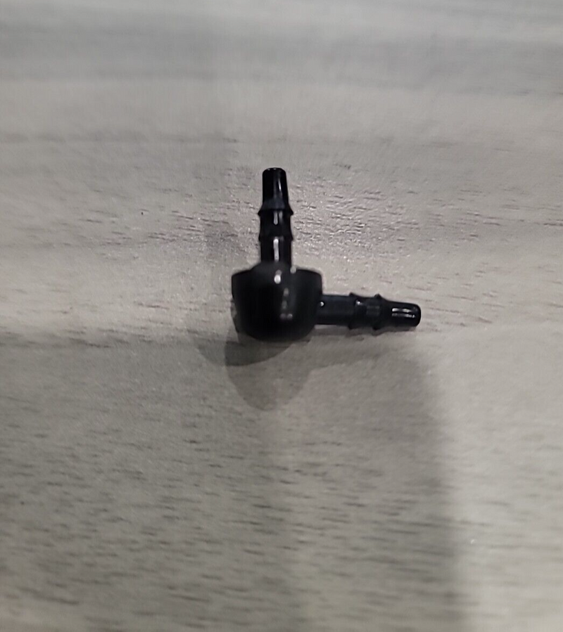 Load image into Gallery viewer, 97-04 Corvette C5 Windshield Washer fluid elbow nozzle OEM  1 PIECE 3424-28
