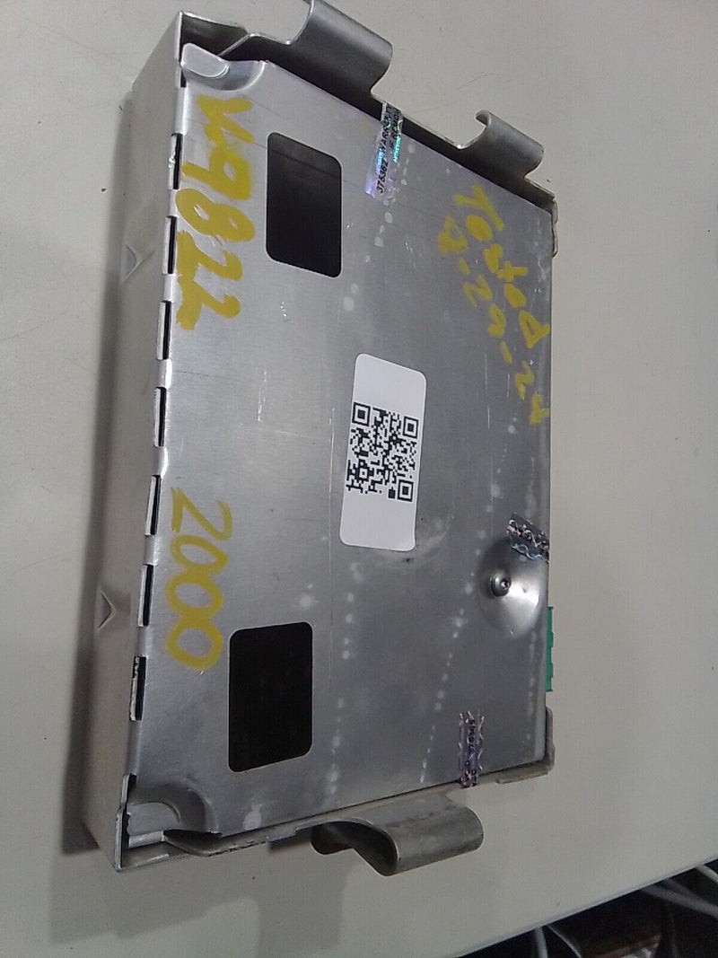 Load image into Gallery viewer, 2000 C5 Corvette Body Control Module  BCM OEM 09381929  2541-61
