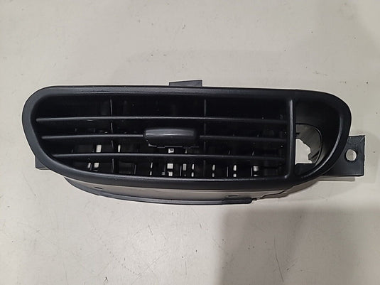 97-04 Corvette C5 Center Dash Vent Grille  10258281 ( 3578-5)