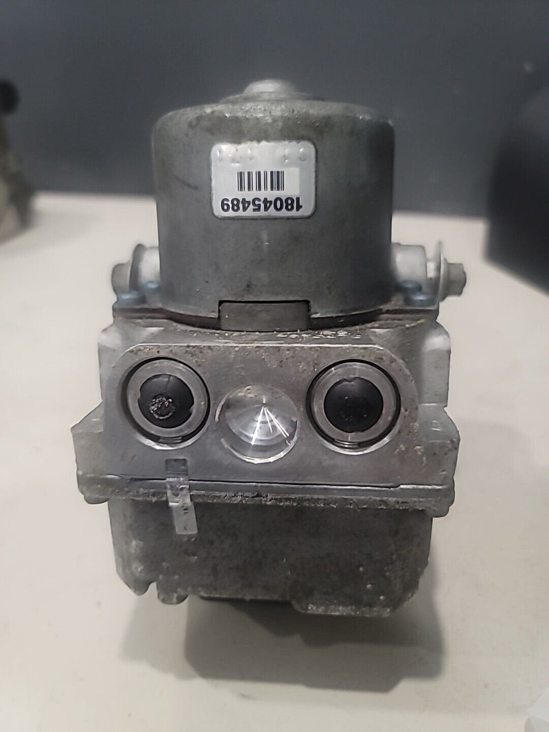 Load image into Gallery viewer, 05-08 Corvette C6 ABS EBCM Pump Module Assembly USED 15141446 (2854-F)
