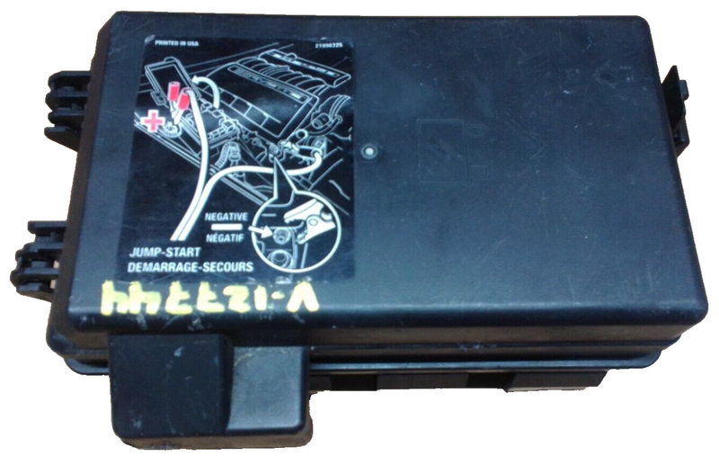 Load image into Gallery viewer, 05-13 Corvette C6 OEM Under Hood fuse box fusebox block 21996326 3780-A1.3
