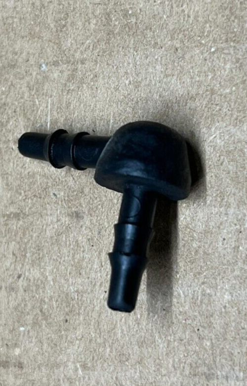 Load image into Gallery viewer, 97-04 Corvette C5 Windshield Washer fluid elbow nozzle OEM  1 PIECE 4514-28
