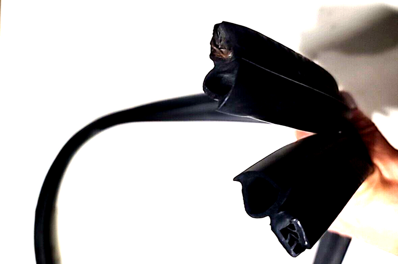 Load image into Gallery viewer, 97-04  C5 Corvette Hood to Cowl Seal Weatherstrip Firewall Weather Strip 3046-16
