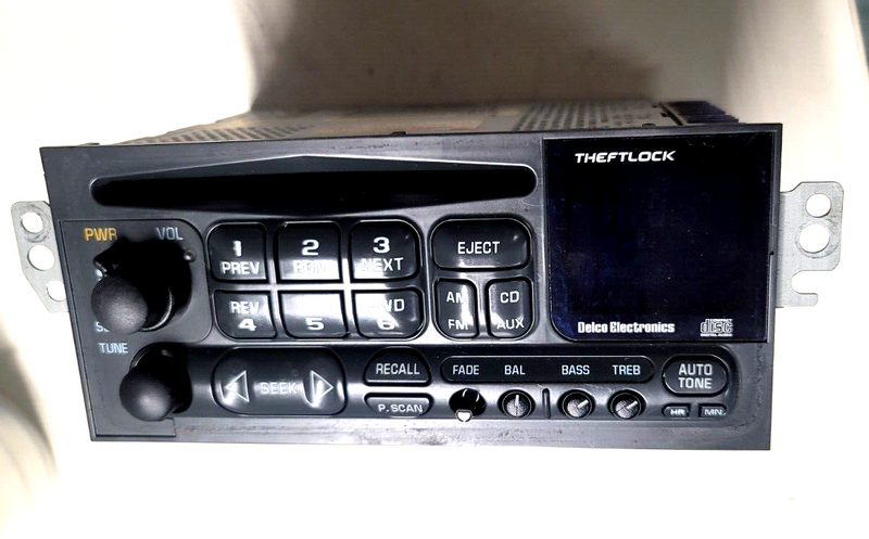 Load image into Gallery viewer, 97-04 Corvette C5 Radio AM FM CD Player Tuner Receiver FOR PARTS ONLY 8082-B2
