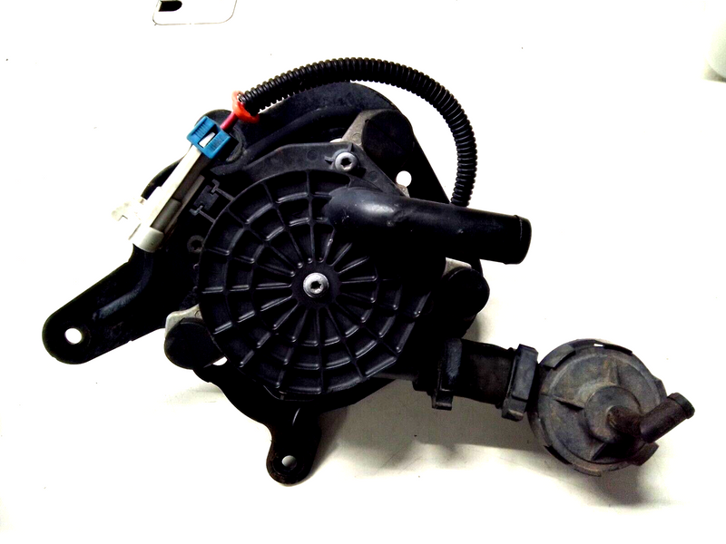 Load image into Gallery viewer, 00-04 Corvette C5  OEM Smog Emission Air Pump 1931-D3
