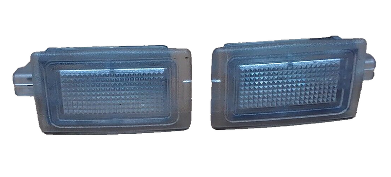 Load image into Gallery viewer, 05-13 corvette c6 Rear cargo compartment lights set Pair RH LH 3290-51
