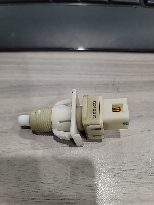 05-13 Corvette C6 Cruise Control Swith Release 3056-52