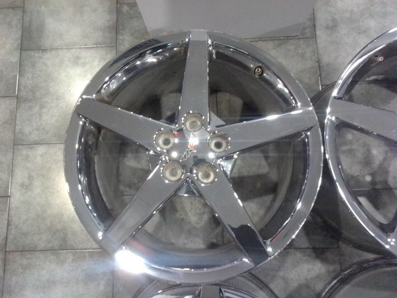 Load image into Gallery viewer, 05-08 Corvette C6 Rims set wheels Chrome 18x8.5 19x10 OEM 4333-S
