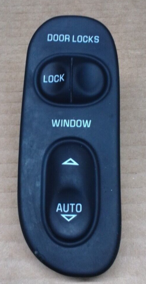 97-04 Corvette C5 Passenger side Door window lock control Switch 3581-12