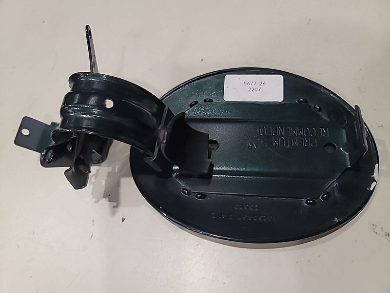 Cargue la imagen en el visor de la galería, 97-04 Corvette C5 Fuel Gas Filler Door Lid Green 5677-E3
