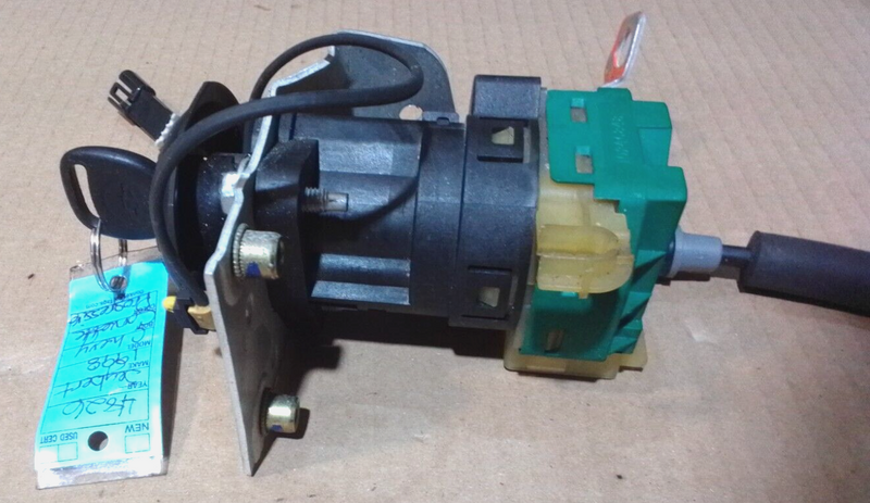 Cargue la imagen en el visor de la galería, 97-04 Chevy Corvette C5 OEM Ignition Switch with Key 2745-6
