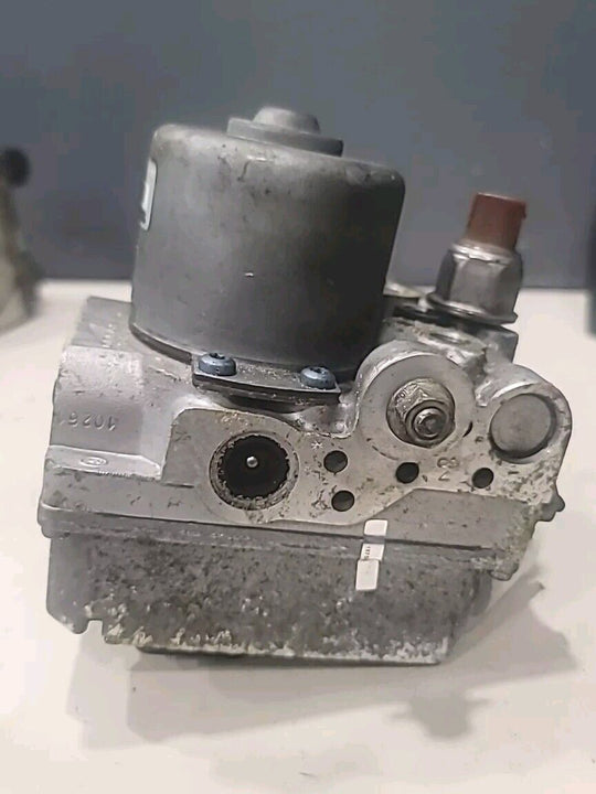 05-08 Corvette C6 ABS EBCM Pump Module Assembly USED 15141446 (2854-F)