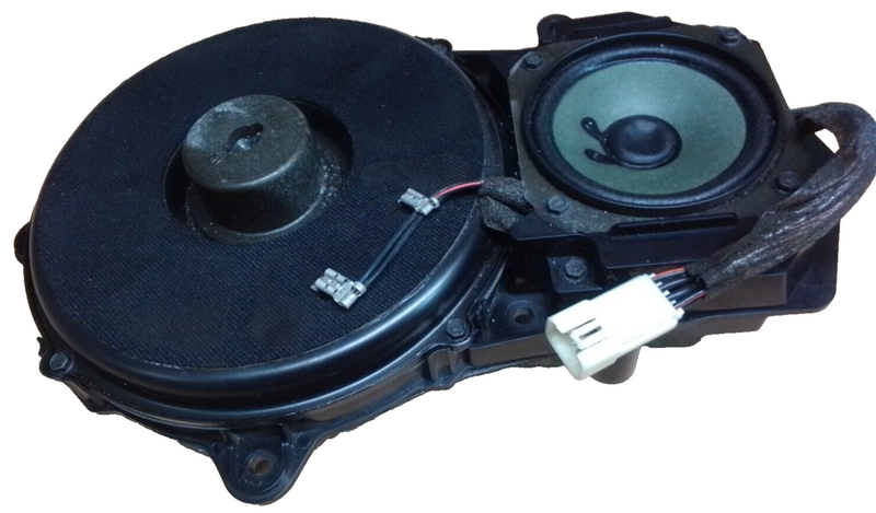 Load image into Gallery viewer, 97-04 Chevy Corvette C5 BOSE Right or Left Assembly Front Door Speaker 3148-E2
