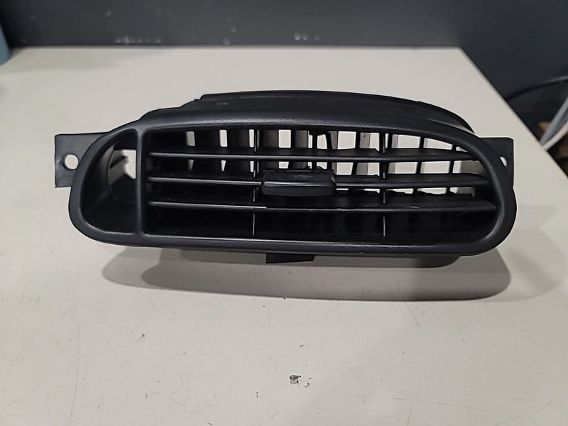 Load image into Gallery viewer, 97-04 Corvette C5 Center Dash Vent Grille  10258281 ( 3578-5)
