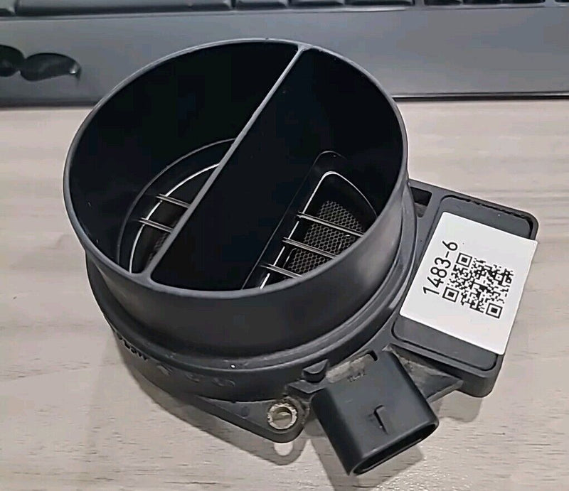 Load image into Gallery viewer, 99-07 Corvette C5  OEM MAF Mass Air Flow Sensor 1483-6
