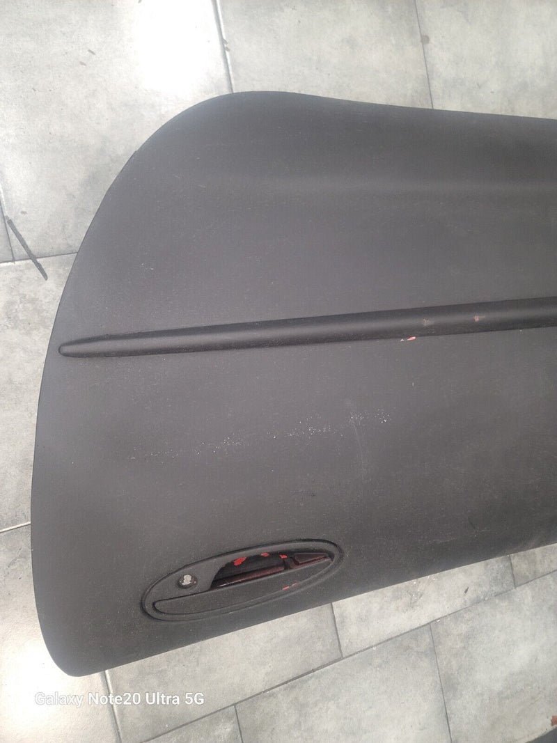 Load image into Gallery viewer, 97-04 Corvette C5 OEM Driver side Door Black 2667-S
