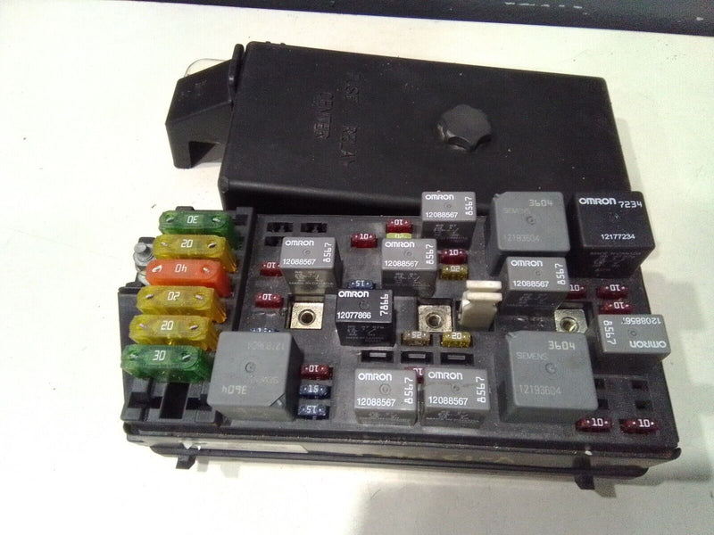 Load image into Gallery viewer, 00-02 C5 Corvette Under Hood Fuse Box Block Relay Panel GM 15329394  (2481-A1)
