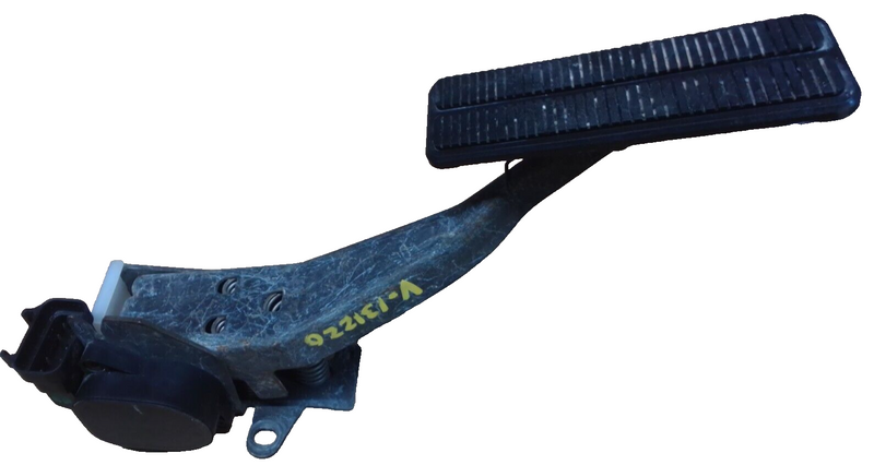 Load image into Gallery viewer, 97-04 Corvette C5 OEM Gas Accelerator Pedal drive by wire 2911-E2
