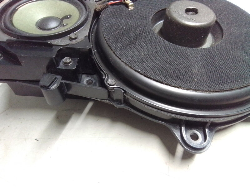 Load image into Gallery viewer, 97-04 Chevy Corvette C5 BOSE Right or Left Assembly Front Door Speaker 2692-65
