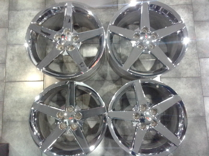 Load image into Gallery viewer, 05-08 Corvette C6 Rims set wheels Chrome 18x8.5 19x10 OEM 4333-S
