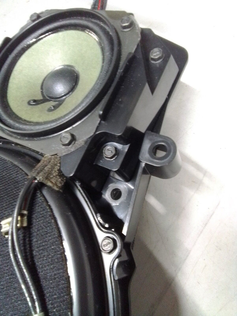Load image into Gallery viewer, 97-04 Chevy Corvette C5 BOSE Right or Left Assembly Front Door Speaker 2692-65
