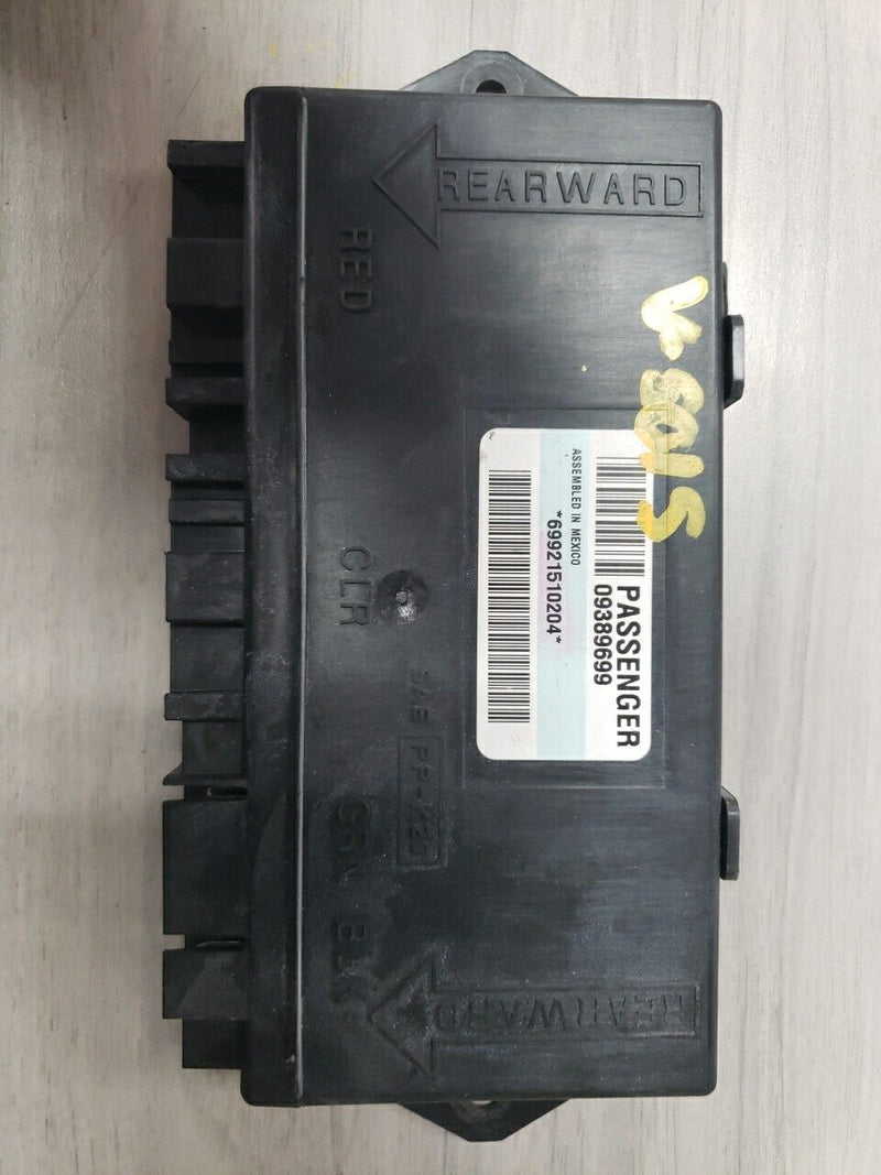 Load image into Gallery viewer, 00-04 Corvette C5 Passenger side door control module 09389699 676-19
