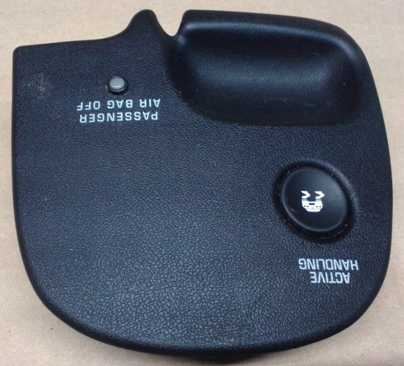 Cargue la imagen en el visor de la galería, 01-04 Corvette C5 Active Handling Traction Control Switch 4320-48
