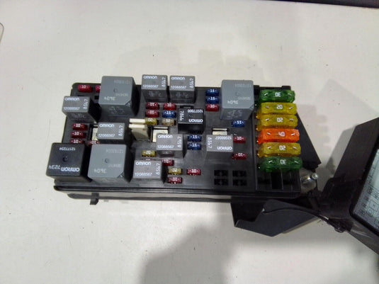 00-02 C5 Corvette Under Hood Fuse Box Block Relay Panel GM 15329394  (2188-A1)