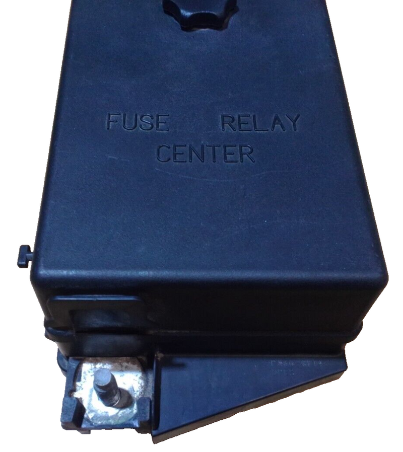 Load image into Gallery viewer, 97-04 Corvette C5 under hood Fuse Box Fusebox relay center 12176979 3676-A2
