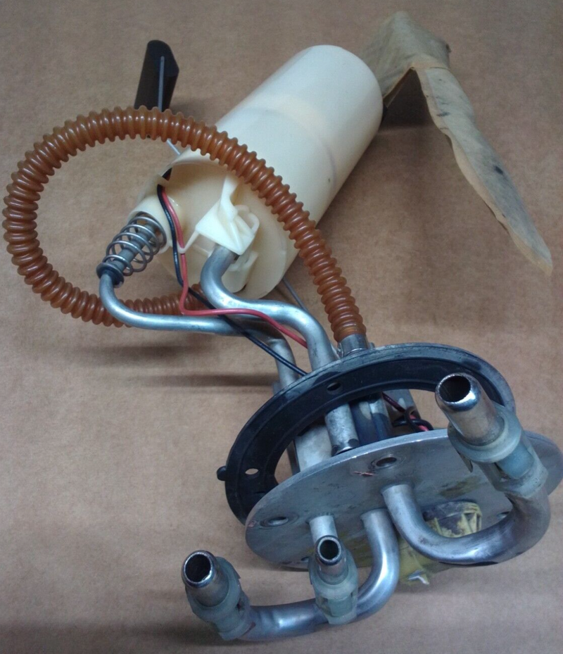 Load image into Gallery viewer, 97-99 corvette c5 fuel tank pump assembly GM 10404448   2761-A2
