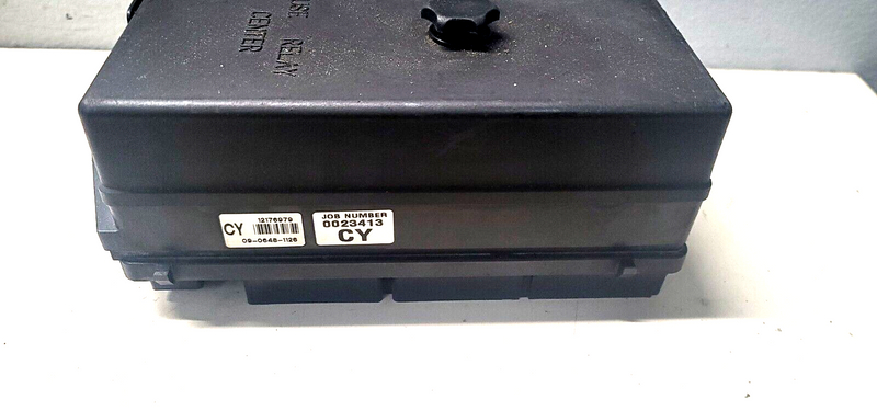 Load image into Gallery viewer, 99-00 Corvette C5 OEM Under Hood fuse box block 12176979 8093-A1.3
