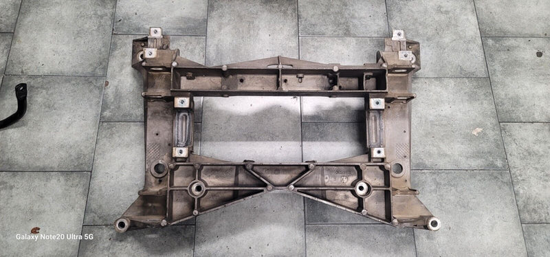 Cargue la imagen en el visor de la galería, 97-04 Corvette c5 Front engine suspension subframe cradle 8714-s
