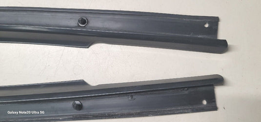 97-04 C5 Corvette Door Seal belt Strips Passenger and Driver side set 8823-S