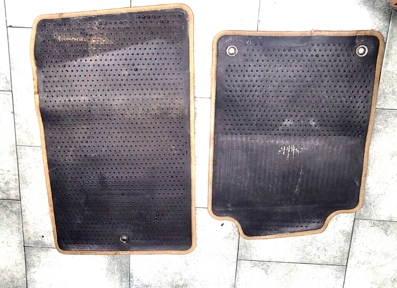 Load image into Gallery viewer, Chevrolet Corvette Floor Mats LH RH Oak Set (8601-E1)
