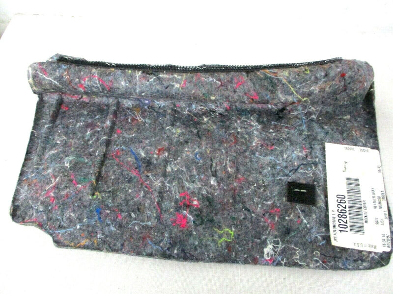 Cargue la imagen en el visor de la galería, 97-04  Corvette C5 Rear Left LH Module Cover Gray Carpet used (2703-a3.2)
