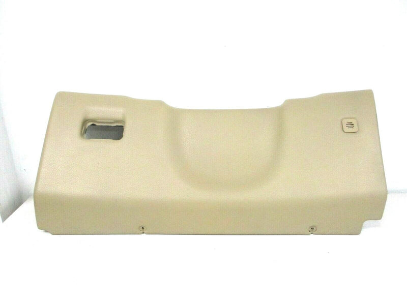 Cargue la imagen en el visor de la galería, 05-13 Corvette C6 Lower Dash Panel Knee Bolster Cashmere 1581-A3.4
