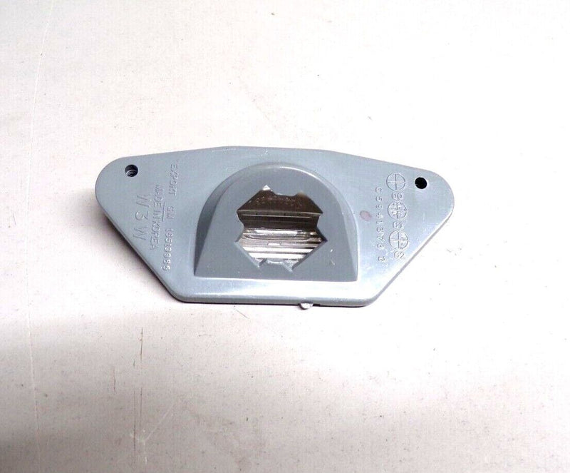 Cargue la imagen en el visor de la galería, 97-04 Corvette C5 Rear Bumper Cover License Plate Light 16519986 (4533-10)
