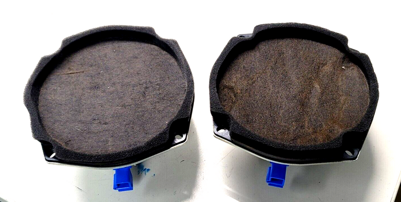 Load image into Gallery viewer, 05-13 Corvette C5 Coupe Rear Cargo Delphi Speakers Set OEM 7407-E2
