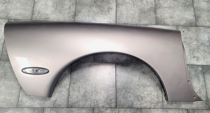 Cargue la imagen en el visor de la galería, 97-04 Corvette C5 OEM Coupe rear quarter panel RH Passenger side Pewter 8598-K3
