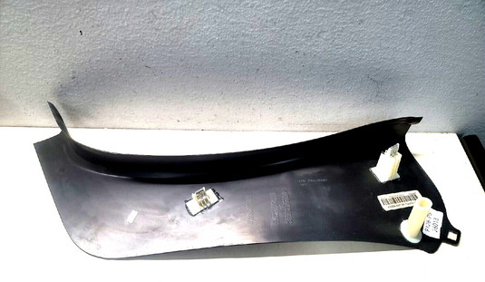 05-13 Corvette C6 Interior Panel Ebony Seat Belt Lower Pillar Trim Left  9128-D4