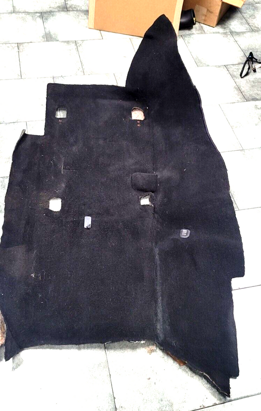 97-04 Corvette C5 Front Floor Carpet Passenger side Used Black 8676-G