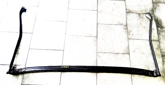 05-13 Corvette C6 Windshield Weather Strip Seal 8963-A4