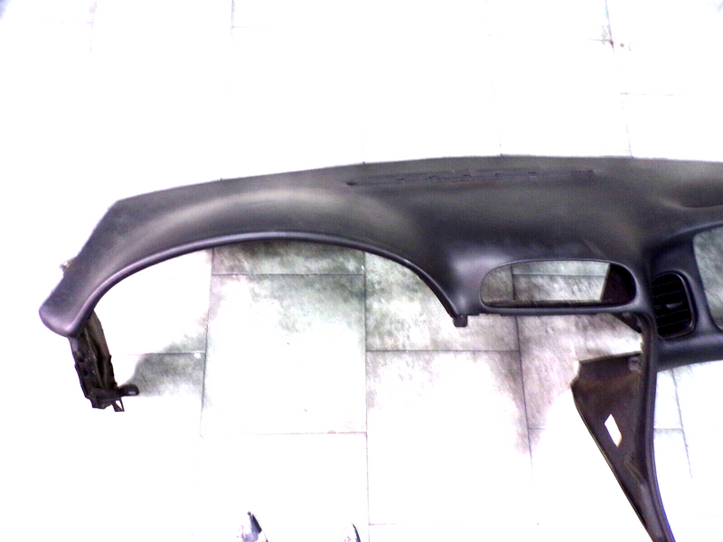 Cargue la imagen en el visor de la galería, 97-04 Corvette OEM Dashboard Dash Panel Black  Dash Board 2732-S
