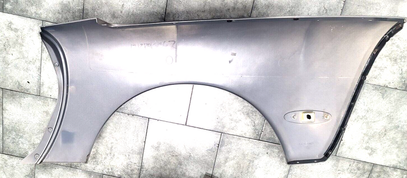 Cargue la imagen en el visor de la galería, 97-04 Corvette C5 OEM Coupe rear quarter panel RH Passenger side Pewter 8598-K3
