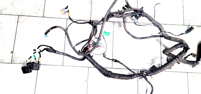 Cargue la imagen en el visor de la galería, 01-04  Corvette C5 Front Headlights &amp; ABS EBCM Module Wiring Harness 7000-A2.1
